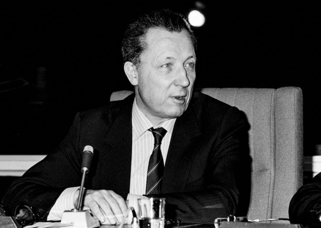 Jacques Delors and sustainable development: two founding speeches