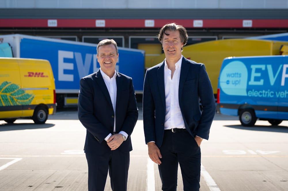 Martijn de Lange, CEO of Evri, with Pablo Ciano, CEO of DHL eCommerce in front of Evri and DHL vehicles