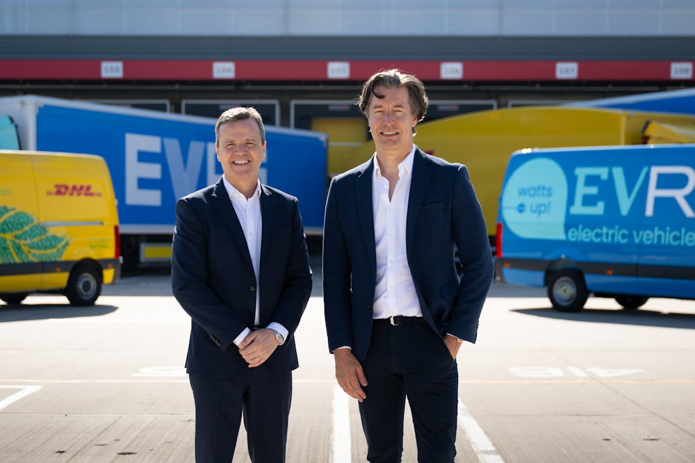 Martijn de Lange, CEO of Evri, with Pablo Ciano, CEO of DHL eCommerce in front of Evri and DHL vehicles