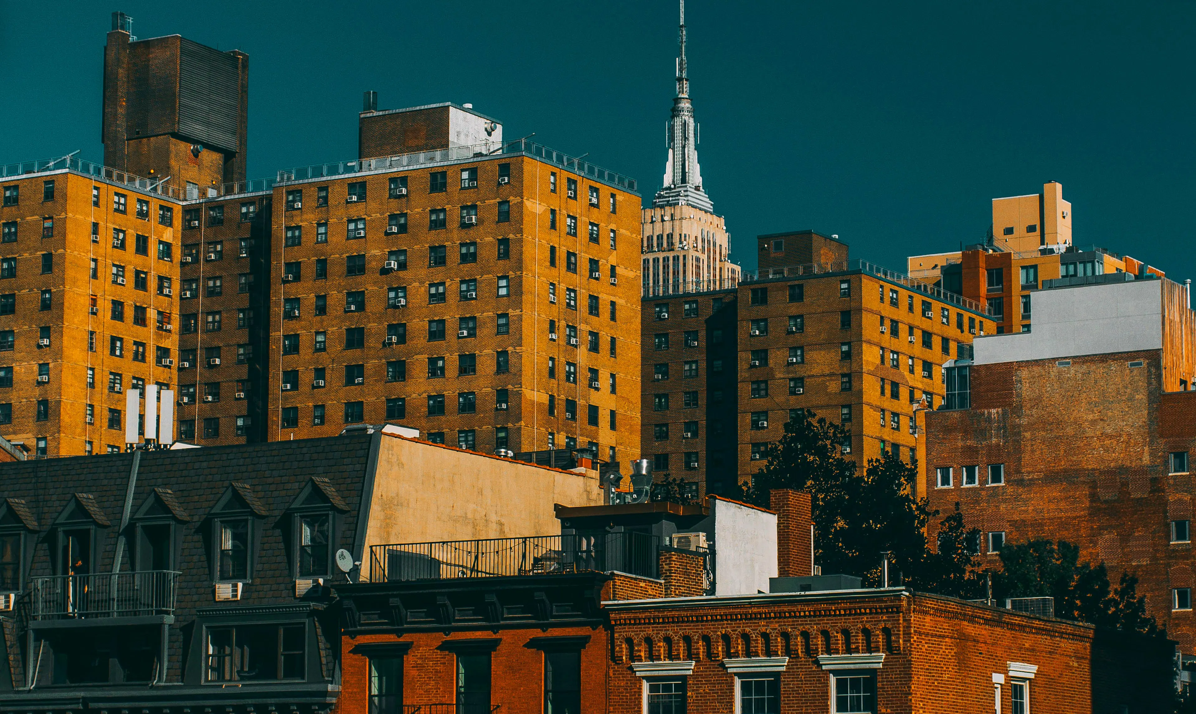 Facciate di una città del Nord America