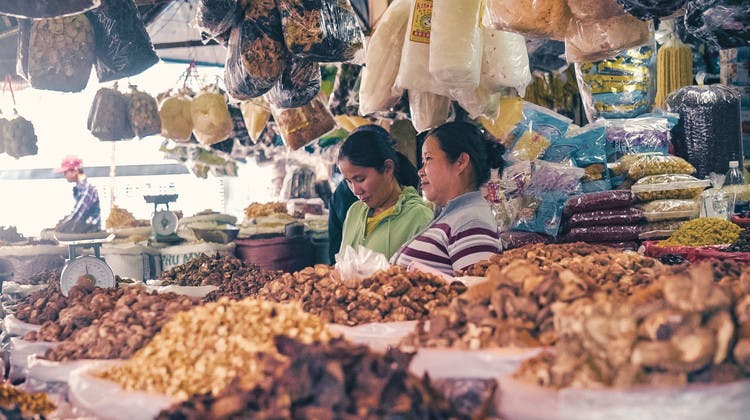 Marché Bihn Tay