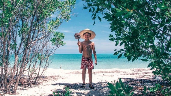 En las playas de Cuba con hijos