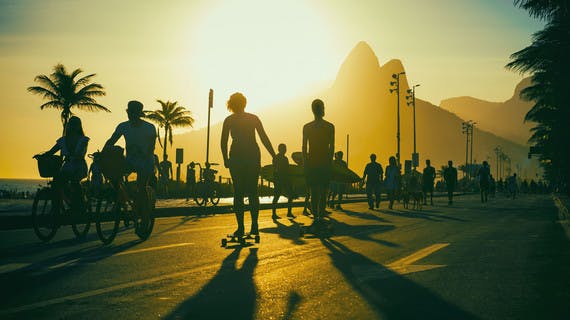 La piste cyclable le long des plages de Rio