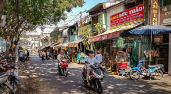 Traverser la rue à Ho Chi Minh