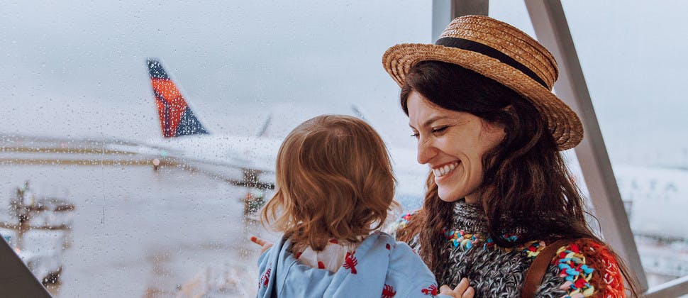 Prendre l'avion avec des enfants