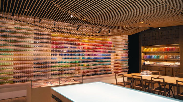Intérieur de la boutique Pigment à Tokyo