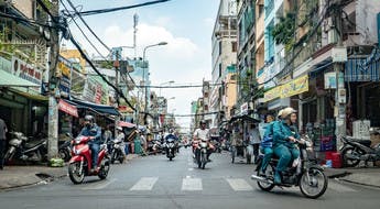 Rues animées d'Ho Chi Minh