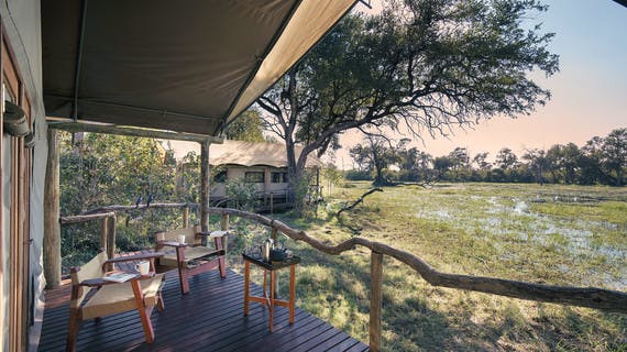 Terrasse d'une tente du Khwai Tented Camp au Botswana