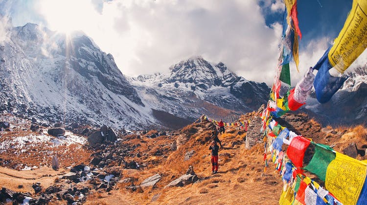 Randonneurs dans l'Annapurna