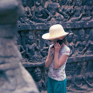 Treasure hunt in the temples