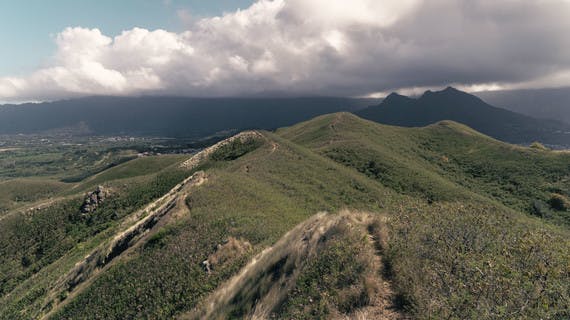 Lanikai Pillbox trail à Oahu, Hawaï