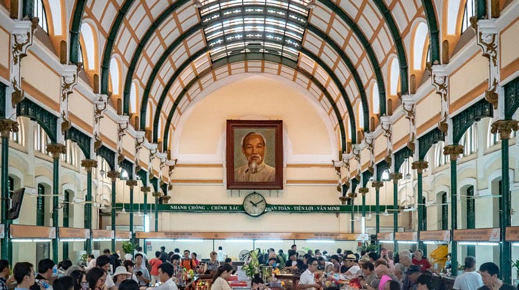 La Poste Centrale