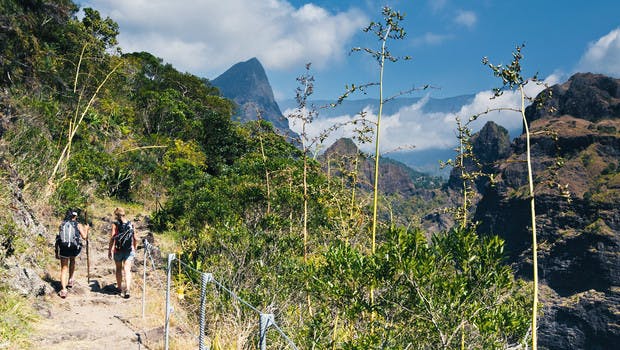 Deux randonneuses à La Réunion