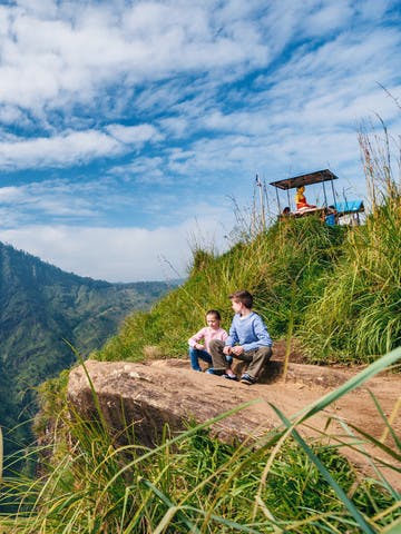 Family travellers in Sri Lanka
