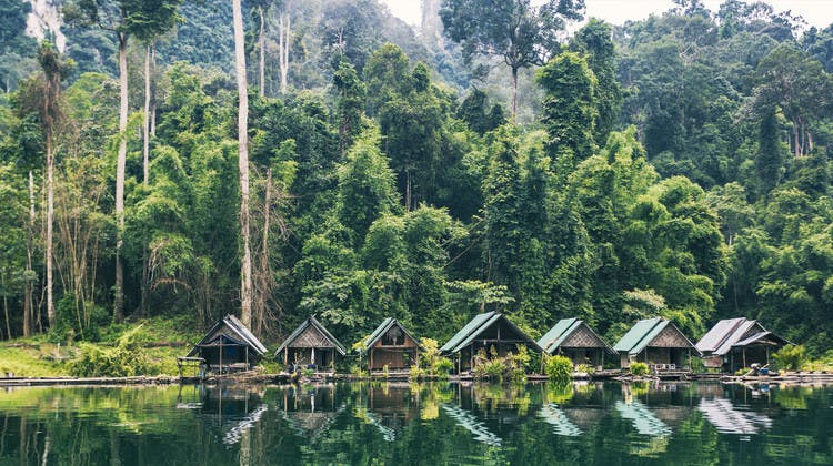 Bungalows flottants en Thaïlande
