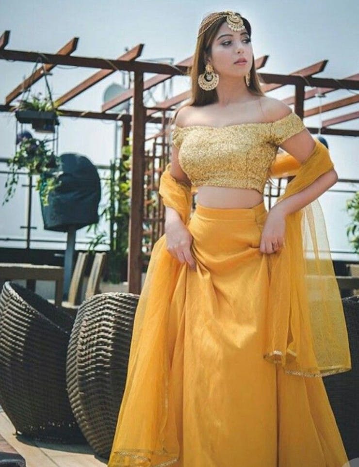 Best haldi dress for brides