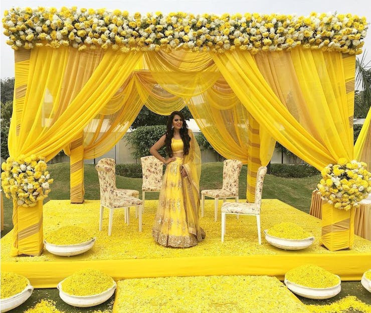 floral theme haldi decor