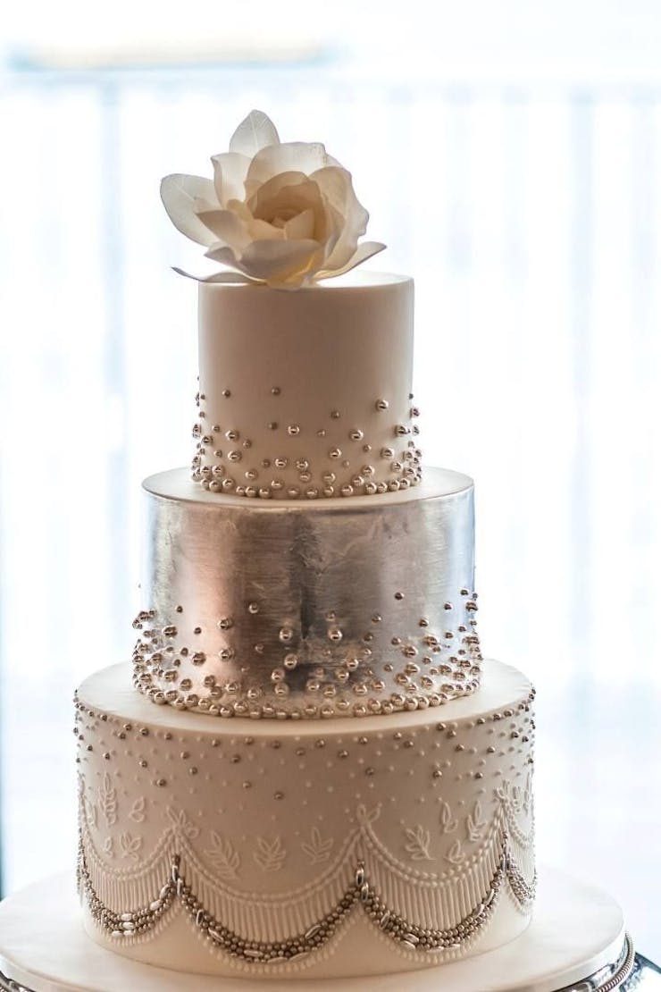 metallic wedding cake design