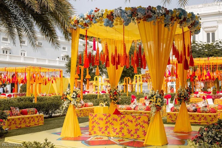 stage decoration for haldi