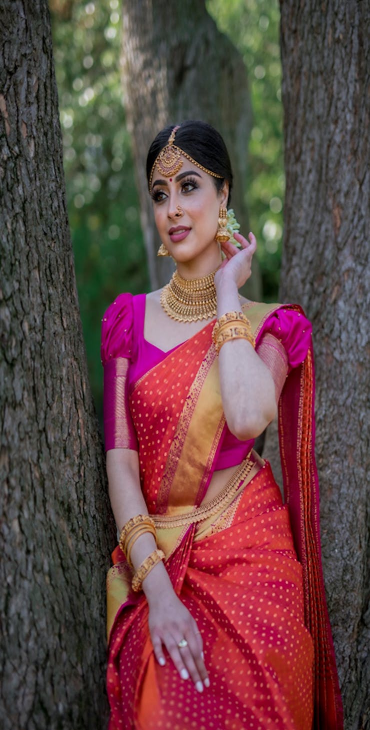 15. Meenakari Benarasi Saree in Bengali Wedding Dress:
