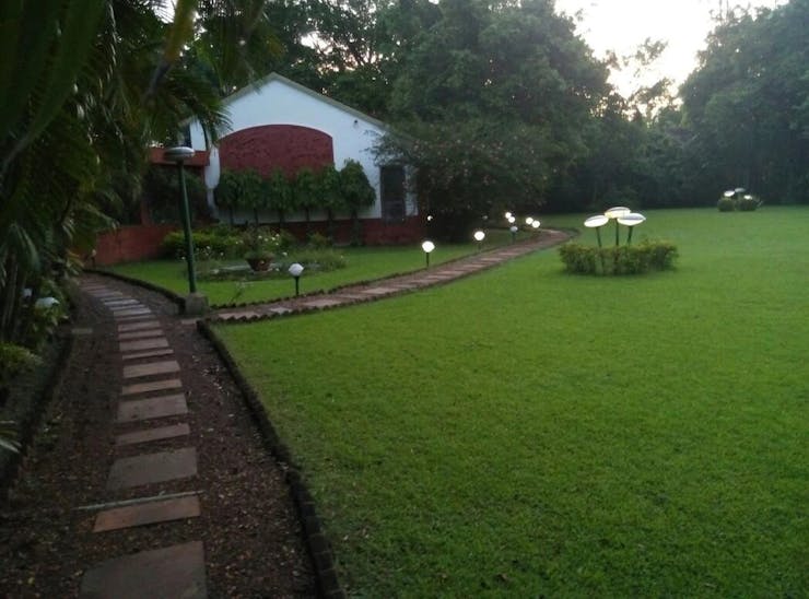 lush green wedding resort in kolkata