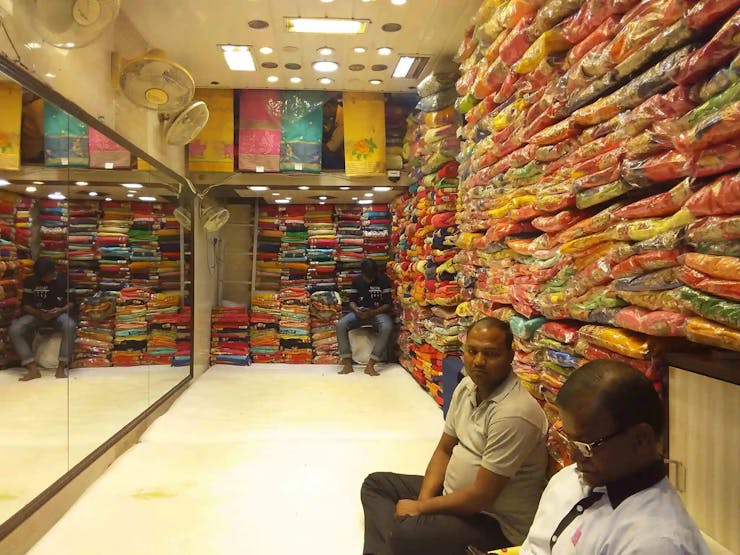 best place for wedding shopping in kolkata