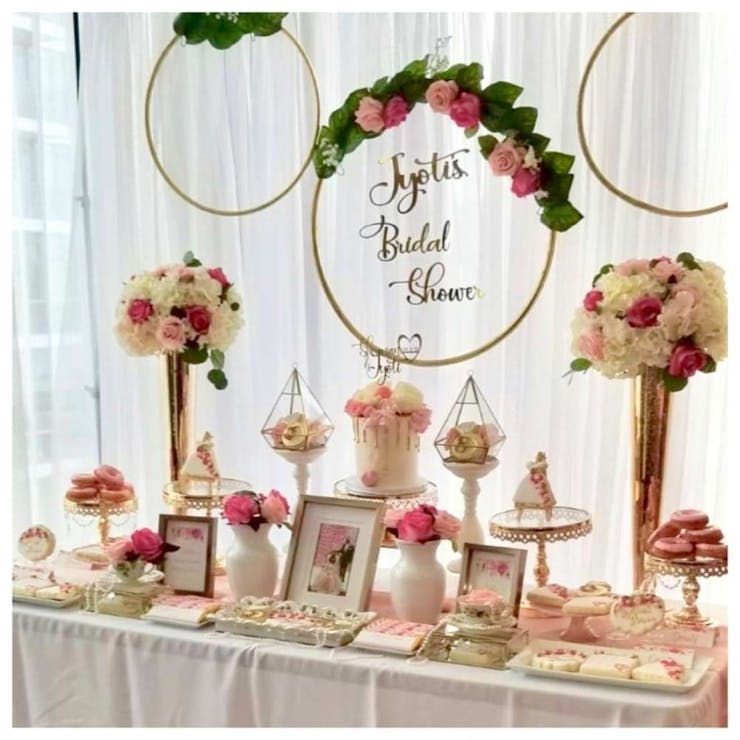 romantic bridal shower decor