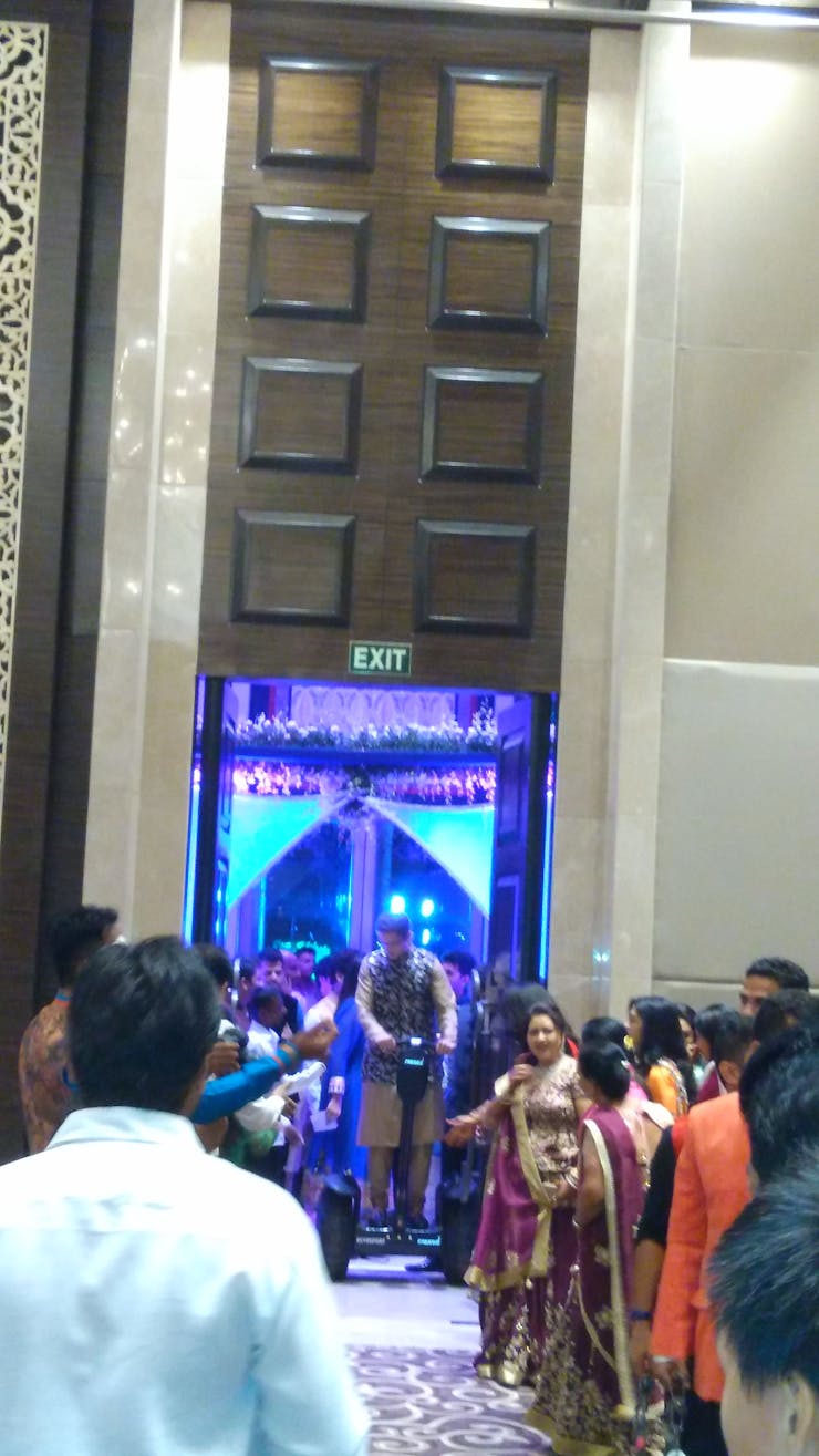 Latest groom entry ideas