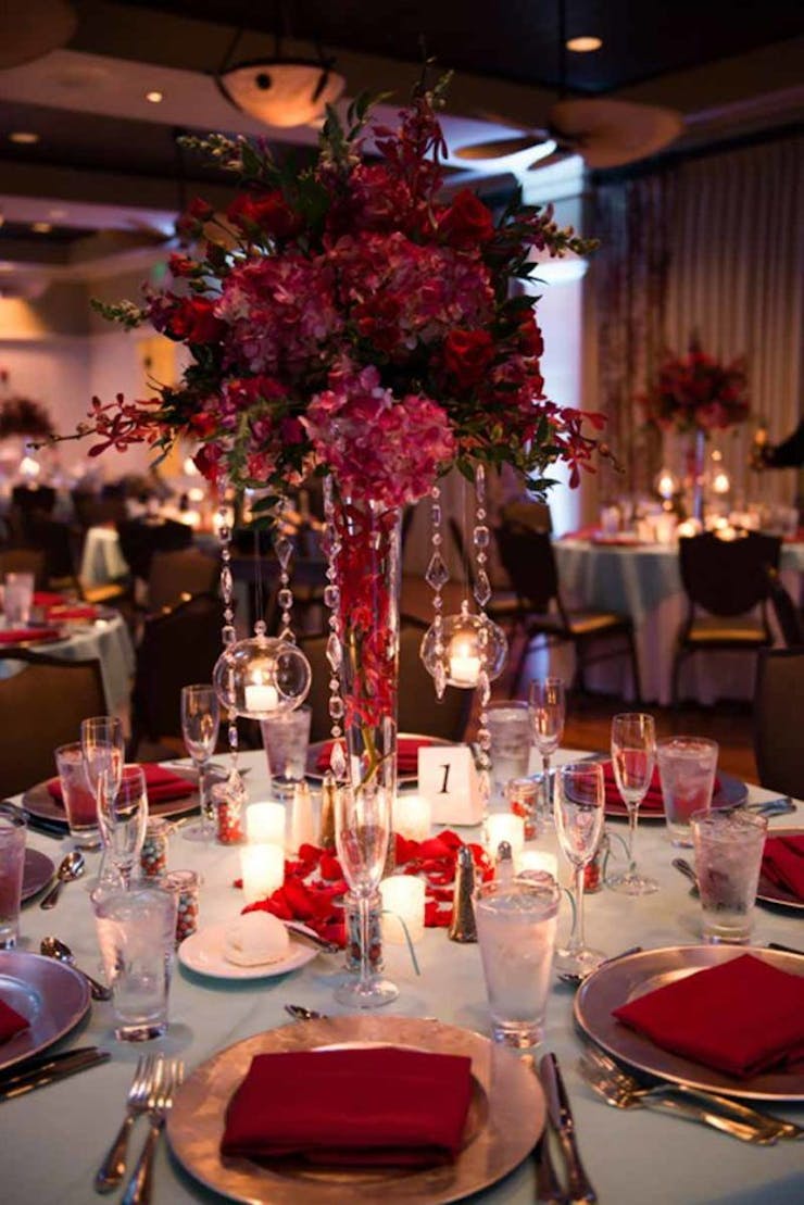 Burgundy wedding theme