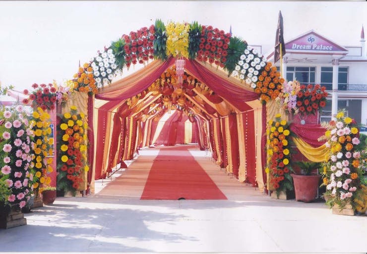 beautiful wedding gate decor ideas