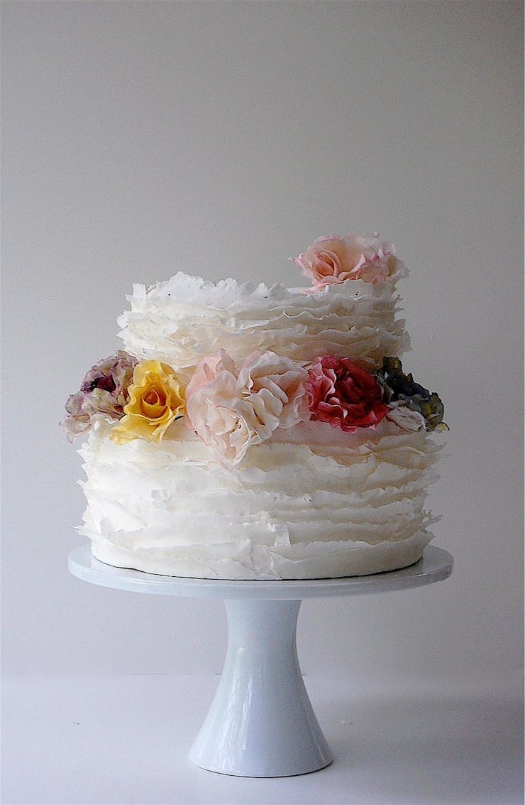 ruffle engagement cake design