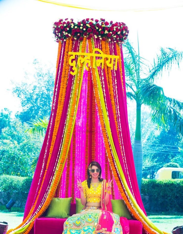 Pink wedding theme