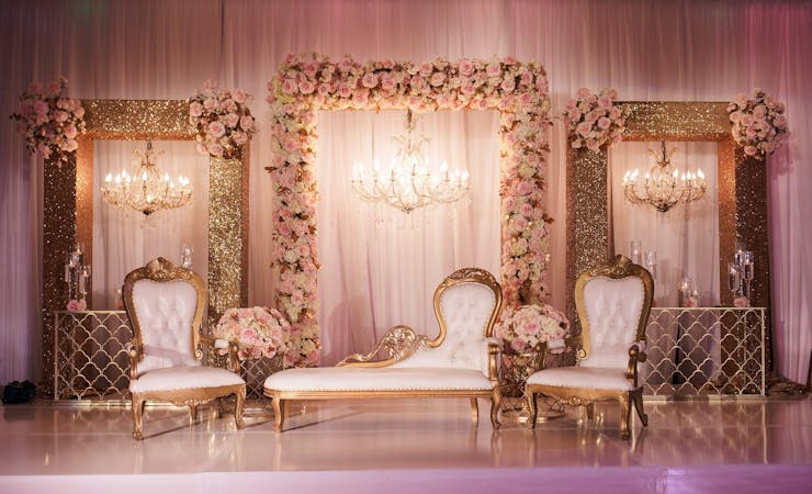 Wedding stage decor for minimalist couple