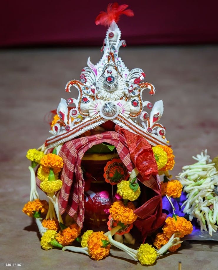 Bengali bride ‘mukut