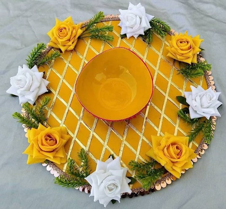 Haldi In Inexpensive Earthenware Pots