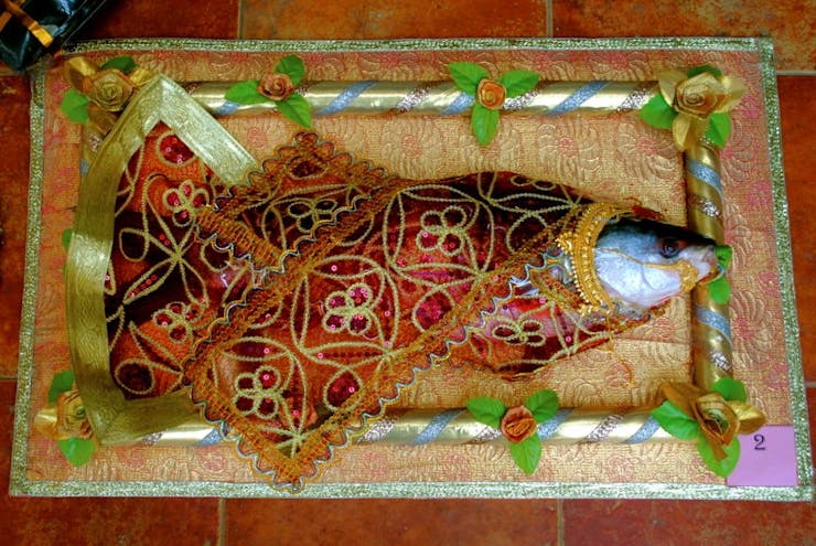 Bengali wedding tatta