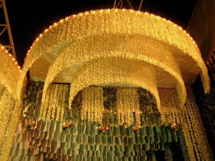 floral ceiling decor for wedding function