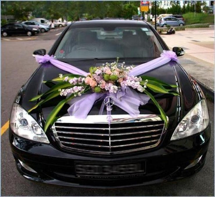 7 Trending Wedding Car Decoration Ideas For Your Big Day