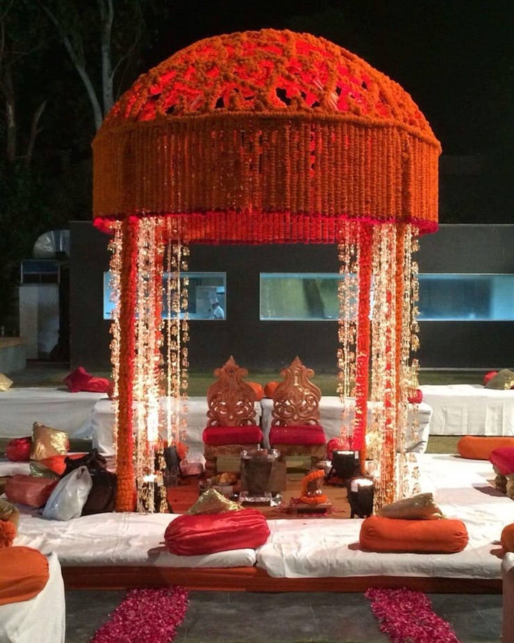 unique wedding mandap decor