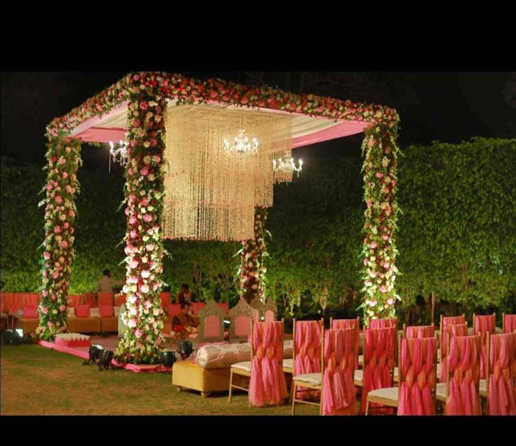 stunning wedding mandap decor