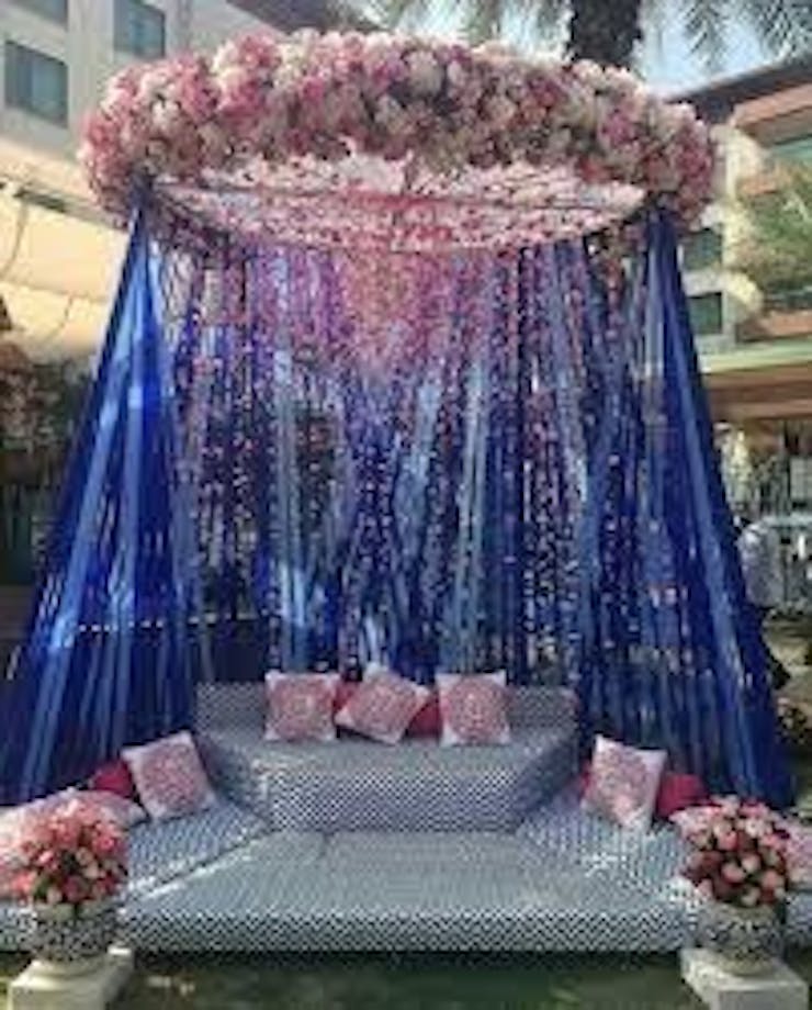 mehndi decoration at home