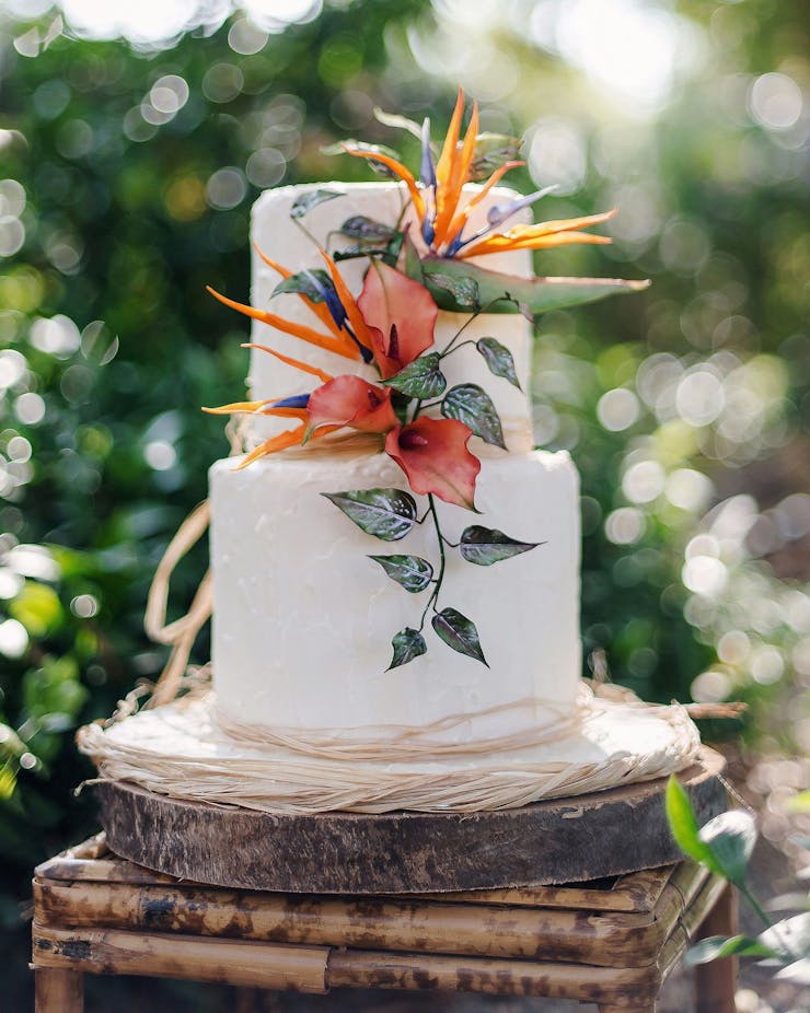 tropical wedding cake design