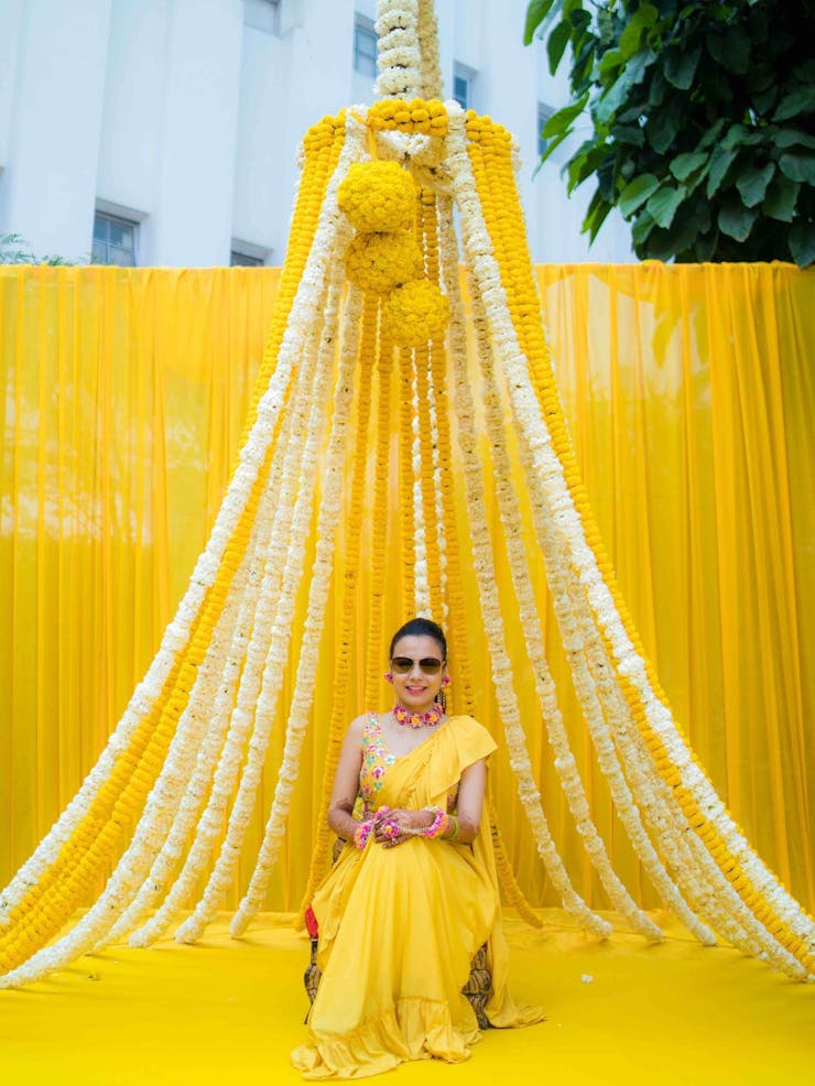 11 Modern Traditional Haldi Ceremony Theme Ideas 11-modern-traditional-haldi-ceremony-theme-ideas