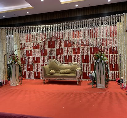 stage decoration