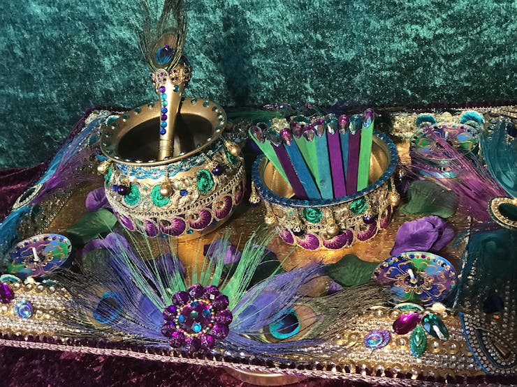 decoration mehndi plates