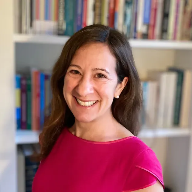 Dr Fiona Aubrey-Smith headshot