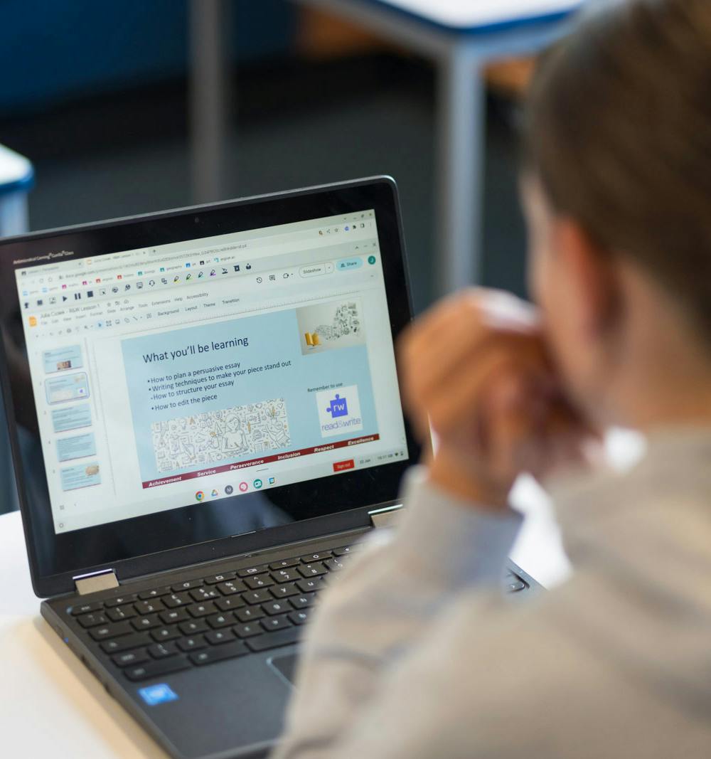 A student is using Read&Write on a laptop
