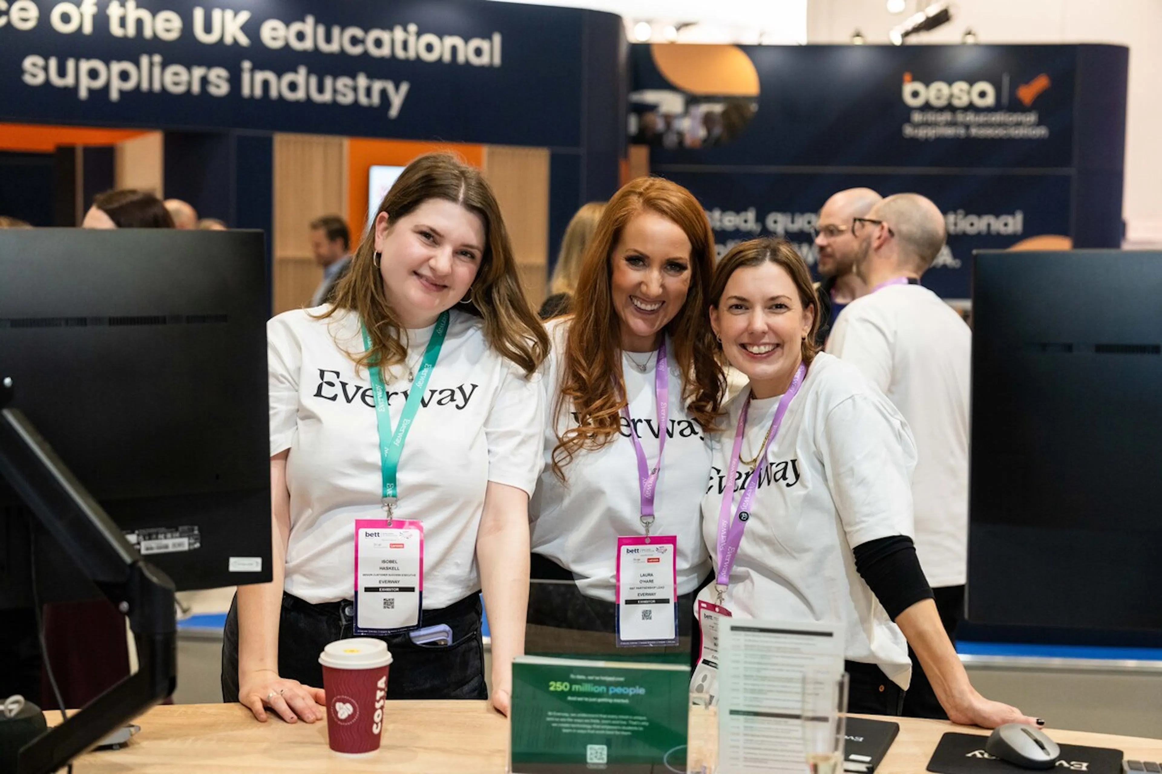 Everway-medarbejdere ved et arrangement