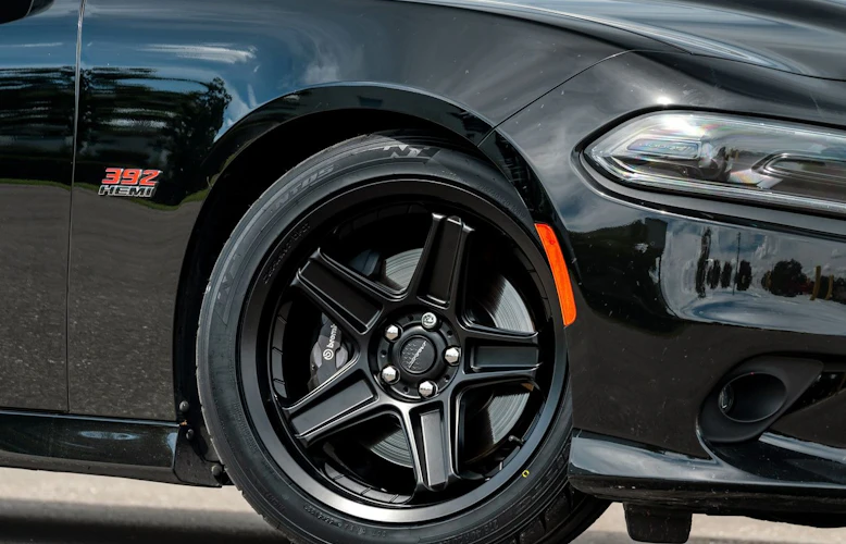 Defiant Wheels product image
