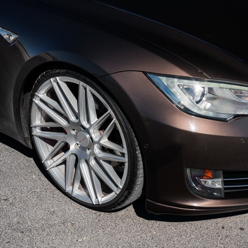 Element Wheels lifestyle image